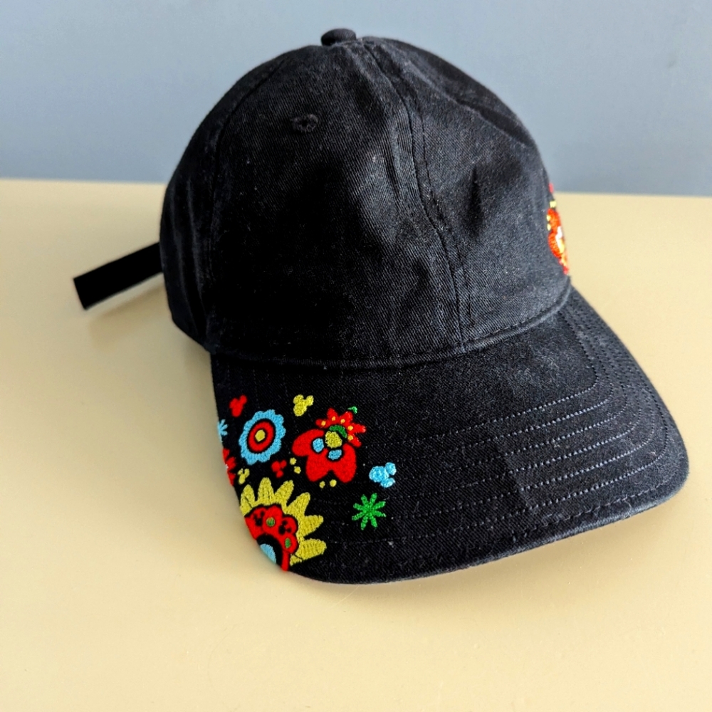 Disneyland women's Black adjustable Coco embroidered floral hat